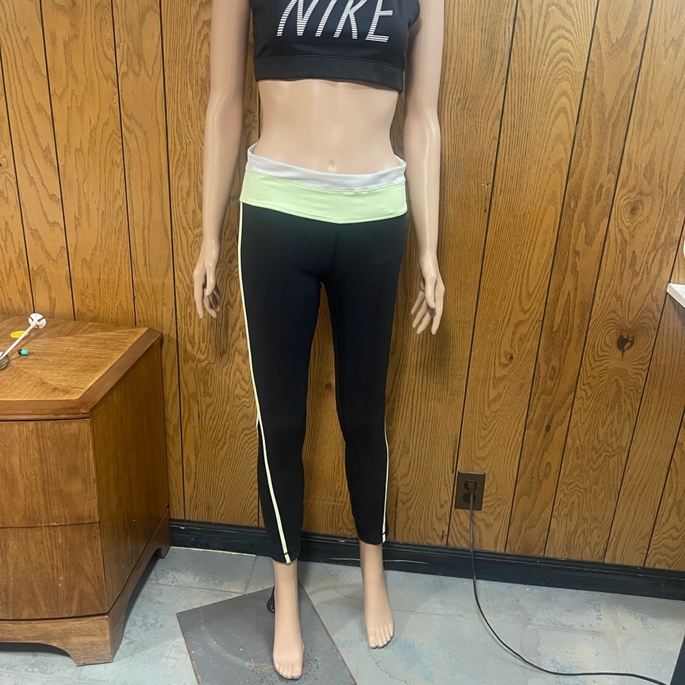 Lululemon" Pant leggings black & Green - Picture 2 of 13